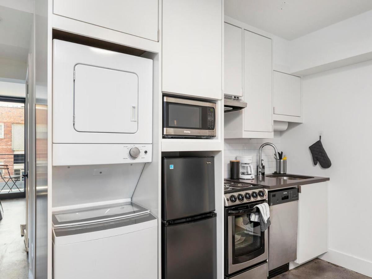 Apartmán Comfortable Studio With Queen Bed, City Walkable! Atlanta Exteriér fotografie