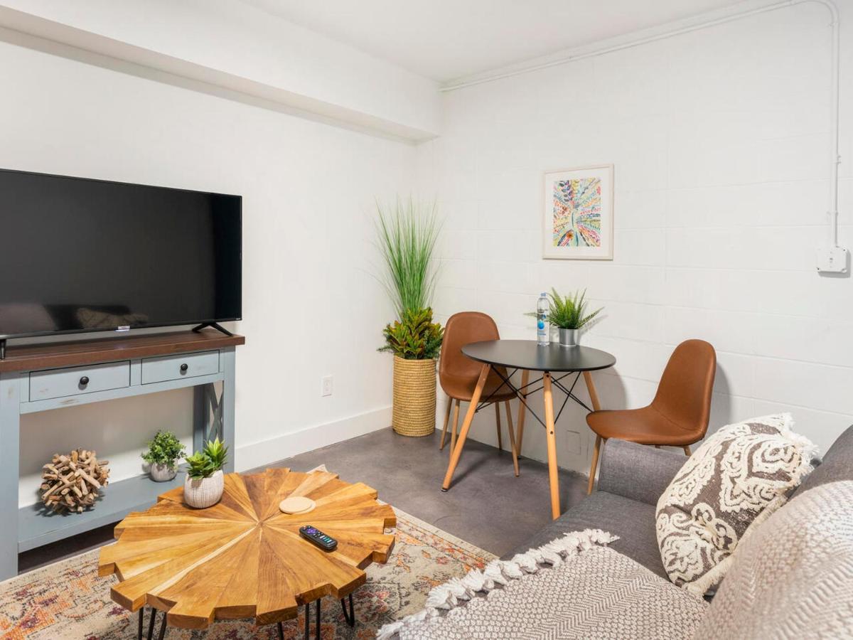 Apartmán Comfortable Studio With Queen Bed, City Walkable! Atlanta Exteriér fotografie